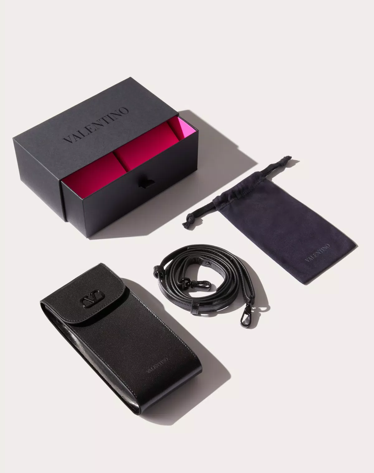 Xvi-occhiale-pilot-in-titanio-con-stud-packaging-accessories