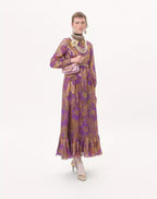 borsa-piccola-a-spalla-valentino-garavani-loco-in-vitello-laminato-con-logo-gioiello-indossato